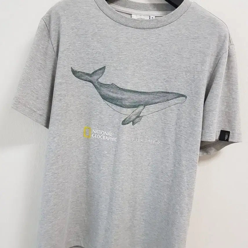 [BUNJANG] National Geographic Women's Round Neck T-Shirt / 내셔널지오그래픽 정품 여성 라운드티셔츠