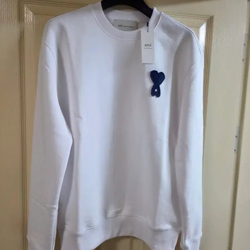 [BUNJANG] AMI Big Logo Sweatshirt White L / 아미 빅로고 맨투맨 화이트L