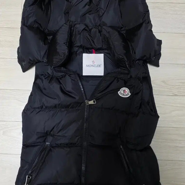 [BUNJANG] Moncler Black Padded Vest / 몽클레어 블랙 패딩 조끼