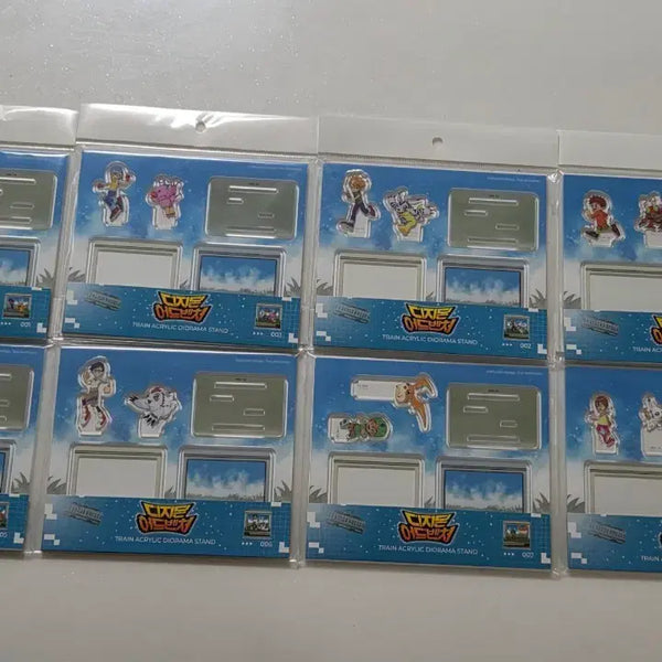 [BUNJANG] Digimon Train Acrylic Diorama Stand Set (8 Types) / 디지몬 전차 아크릴 디오라마 스탠드 8종 일괄