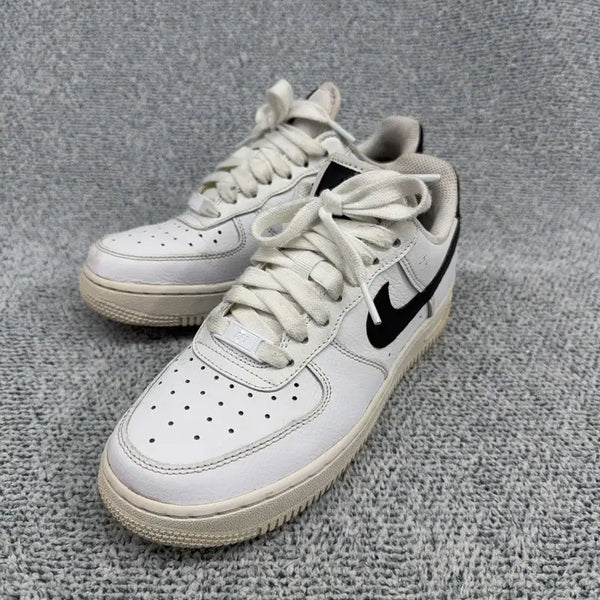 [BUNJANG] Nike Air Force 1 Low White/Black (230mm) / 나이키 에어 포스 로우 흰검 230