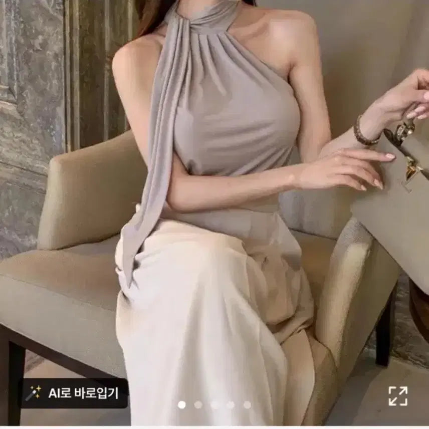 [BUNJANG] Ice Block Halterneck Scarf Neck Blouse / 아이스블럭 홀터넥 반목 스카프 스판 언발 셔링 나시 블라우스