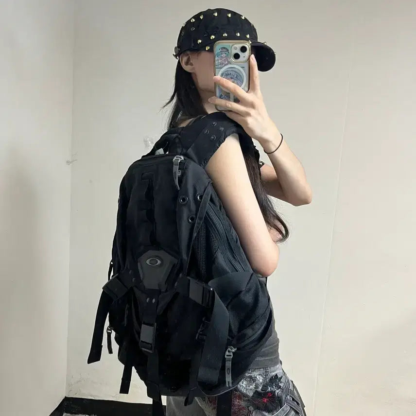 [BUNJANG] Oakley Icon Backpack / 오클리 아이콘 백팩