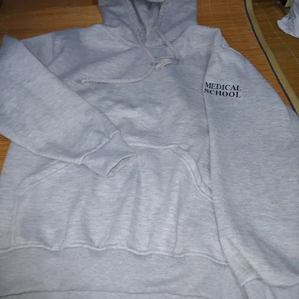 [BUNJANG] Medical School Gray Hoodie (Size M) / 의료 학교 후드티 회색M