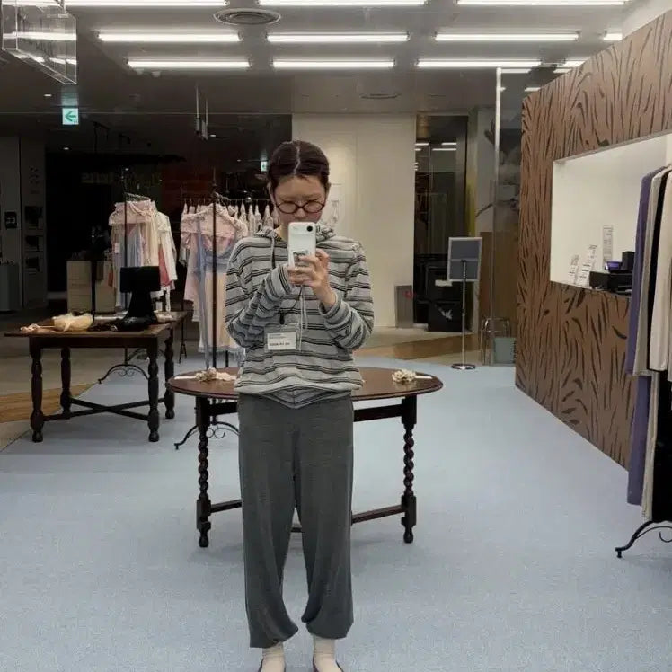 [BUNJANG] Freckle Slim Fit Hoody Gray Stripe / [Freckle]slim fit hoody in gray stripe