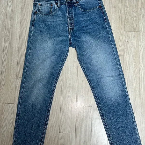 [BUNJANG] Levi's 501 Vintage Jeans (Mid-Wash, Size 32) / 빈티지 리바이스/ 501/ 중청/ 32
