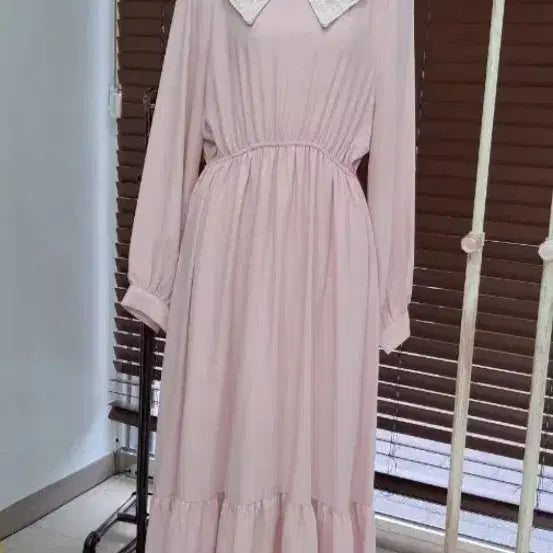 [BUNJANG] Pink Lace Collar Long Dress (Size 66-77) / 레이스 카라 핑크 롱 원피스 66-77가능