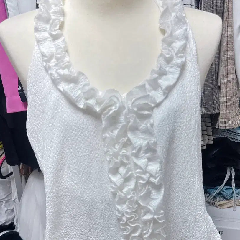 [BUNJANG] Lace Holder Top / 레이스 홀더탑