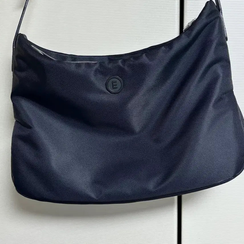[BUNJANG] Minuit Minute Clo Soft Black Bag / 미닛뮤트 클로 소프트 블랙