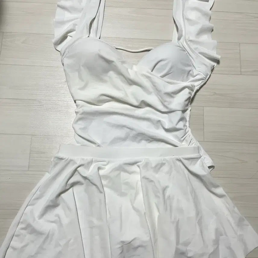 [BUNJANG] Women's Swimsuit XL / 여성 수영복 xl
