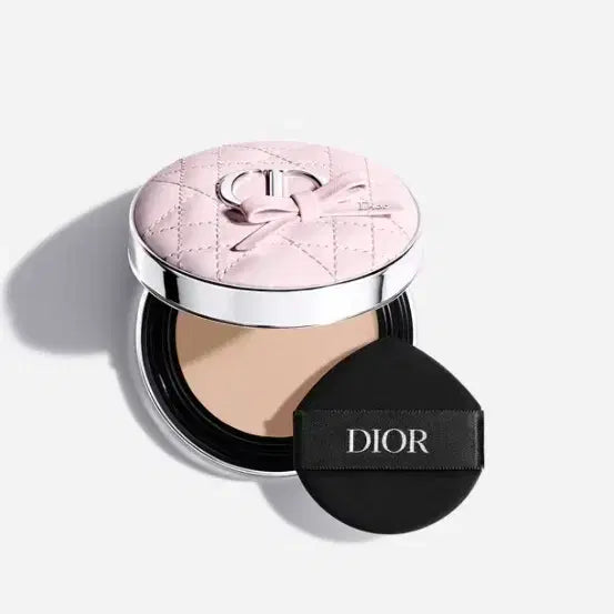 [BUNJANG] Dior Pink Ribbon Cushion Case and Foundation Set (Sealed) / 디올 쿠션 파운데이션 리필 미개봉 새제품