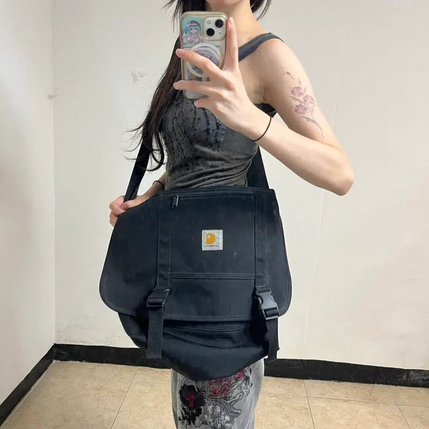 [BUNJANG] Carhartt Messenger Bag / 칼하트 메신저백