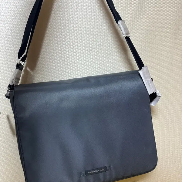 [BUNJANG] Mandarin Duck Men's Messenger Bag / 만다리나덕 남성 메신저백(새상품)