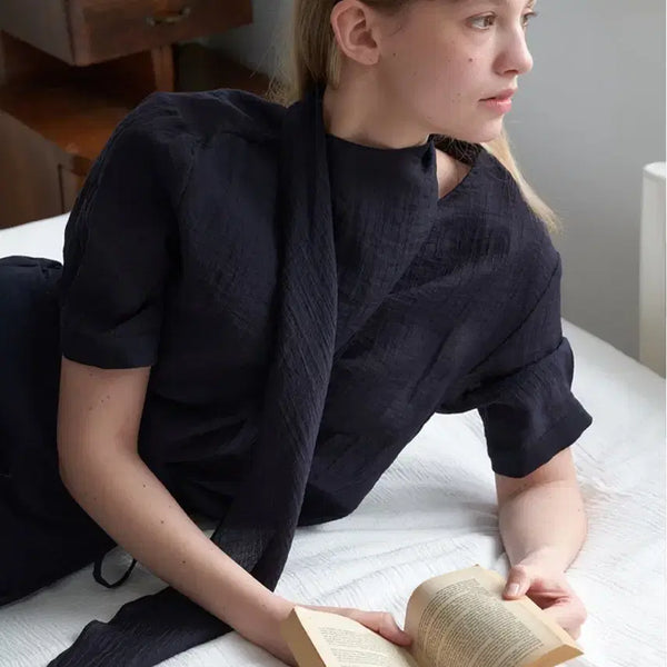 [BUNJANG] Lugner Navy Textured Wrap Blouse / 루그너 네이비 블라우스