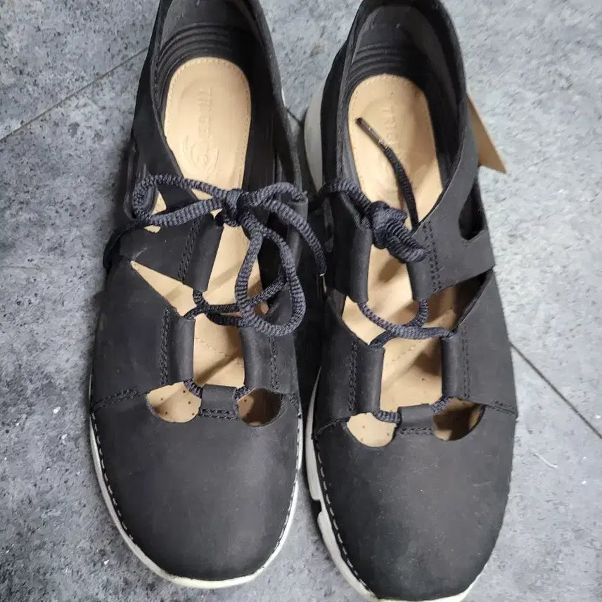 [BUNJANG] Trezendo Black Sandals Size 37 / 트레젠도 샌들 블랙37