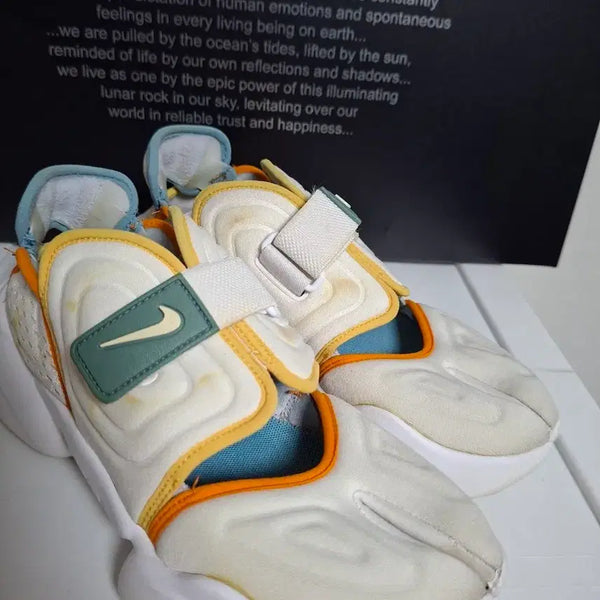 [BUNJANG] Nike Air Aqua Rift Tabi Sneakers (235mm) / [NIKE/235] 나이키 에어 아쿠아 리프트 타비 족발 운동화