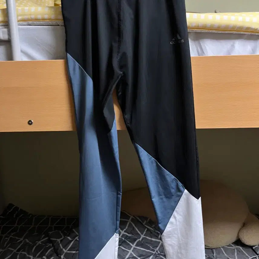 [BUNJANG] Adidas Women's Color Block Leggings / 아디다스 레깅스 블랙/블루/화이트 배색