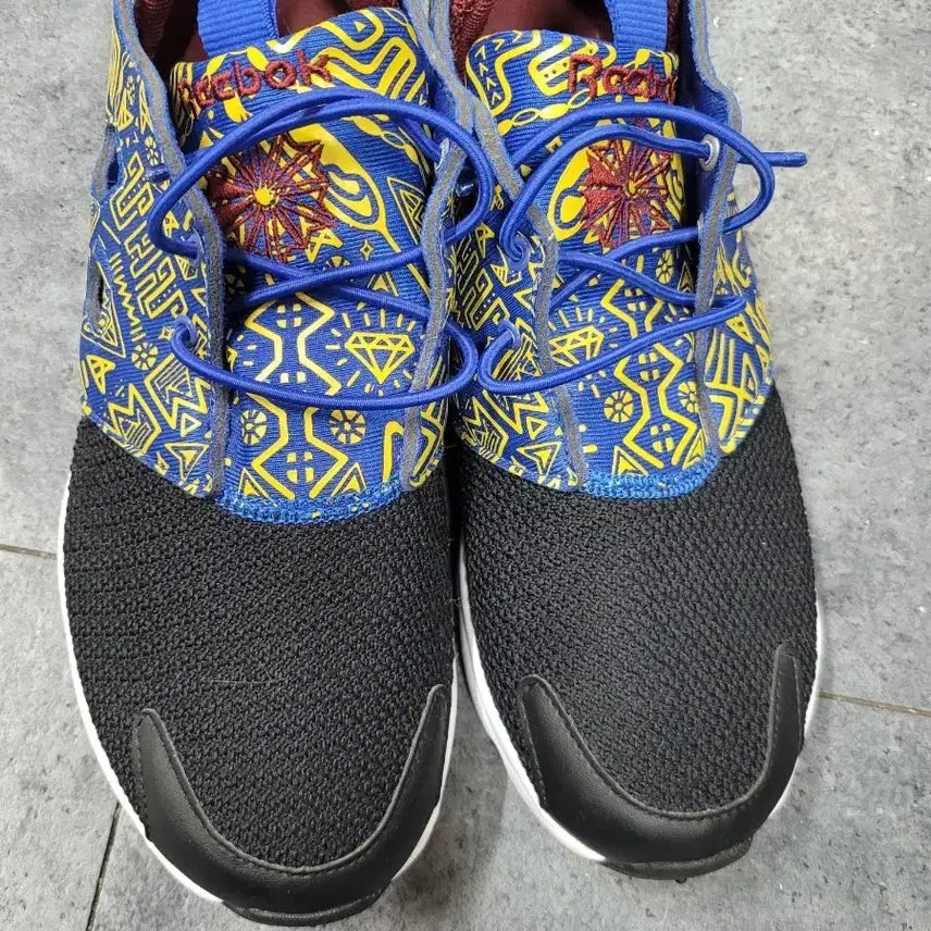[BUNJANG] Reebok Blue Pattern Sneakers Size 255 / 리복 운동화 블루 패턴 255