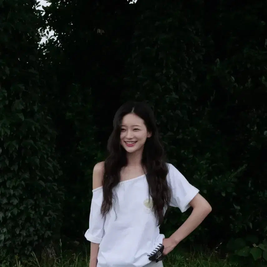 [BUNJANG] Yunseul Shop Pomme One Shoulder T-Shirt / (새상품) 윤슬샵 pomme 원 숄더 티셔츠