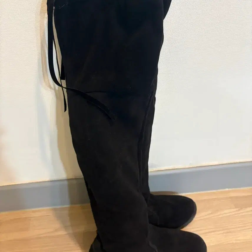 [BUNJANG] Ablie Suede Long Boots Black / 에이블리 스웨이드 롱부츠 블랙