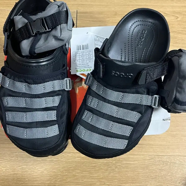 [BUNJANG] Crocs x Beams Collaboration Black Sneakers / 크록스
