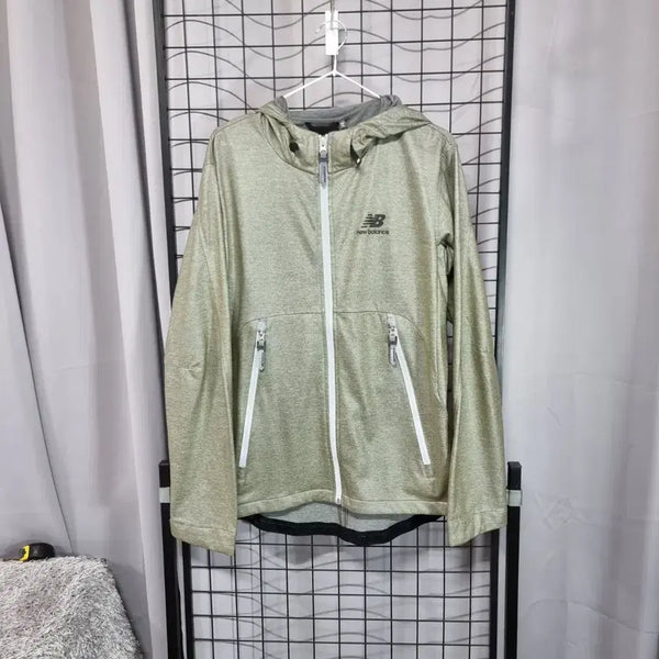 [BUNJANG] New Balance Hooded Zip-Up Jacket with Laminated Coating / 뉴발란스 후드 집업 자켓 라미코팅 방풍 방수 바람막이 105 XL