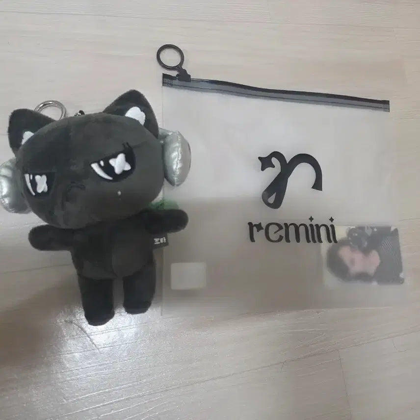 [BUNJANG] Resene Goods / 리센느 굿즈 조타 팝니다