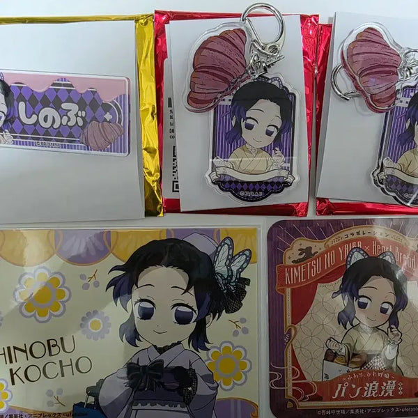 [BUNJANG] Demon Slayer Kamado Tanjiro Bundle Acrylic Charm Keychain Nameplate Coaster Set / 귀멸의 칼날 귀칼 하트브레드 앤티크 아크릴 키링 키홀더 명찰 코스터 애니메이트 엽서 브로마이드 코쵸우 시노부 일괄
