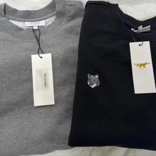 [BUNJANG] Maison Kitsuné Crewneck Sweatshirt - Grey/Black / 메종키츠네 맨투맨 그레이/블랙