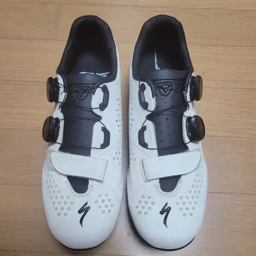 [BUNJANG] Specialized Torch 3.0 Road Cycling Shoes with Shimano PD-RS500 Pedals / 스페셜라이즈드 토치(3.0)로드클릿슈즈+시마노페달 판매합니다
