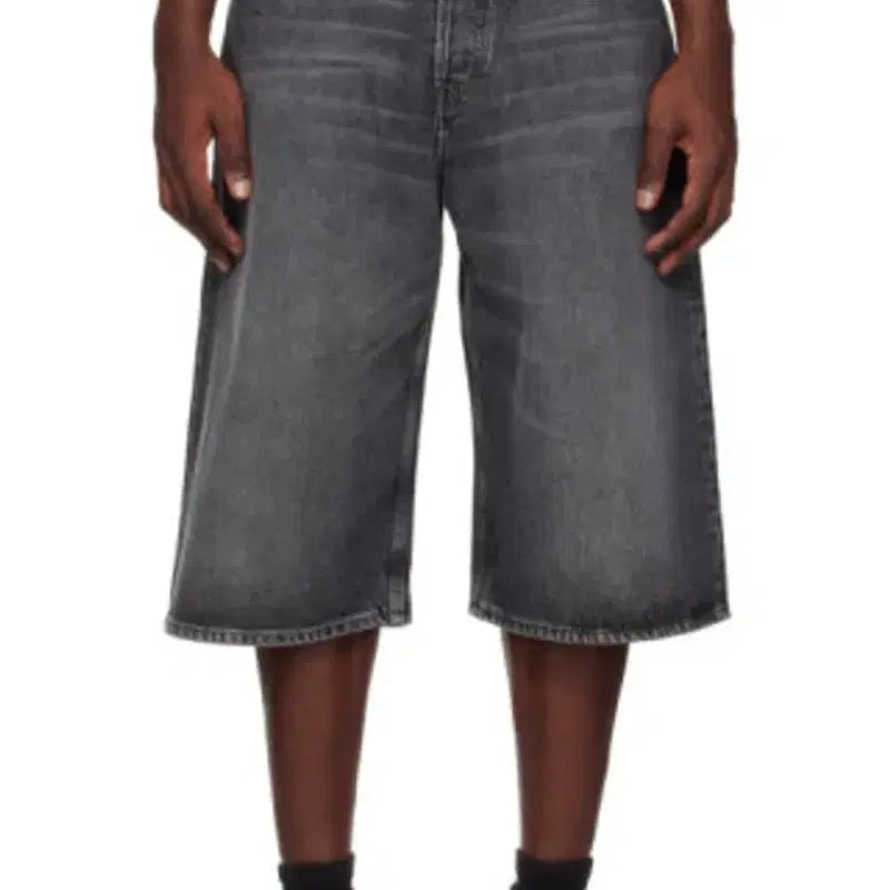 [BUNJANG] Acne Studios Denim Bermuda Shorts Black / (30) 아크네 스튜디오 데님 버뮤다 쇼츠 반바지 블랙