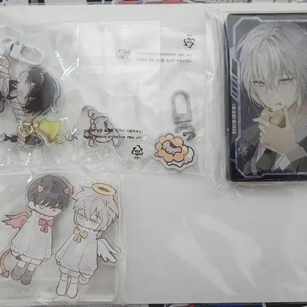 [BUNJANG] J3 Collection Acrylic Keyring & Corotto Stand Bundle / 괴담출근 괴출 제삼 j3 아크릴 키링 코롯토 스탠드 일괄