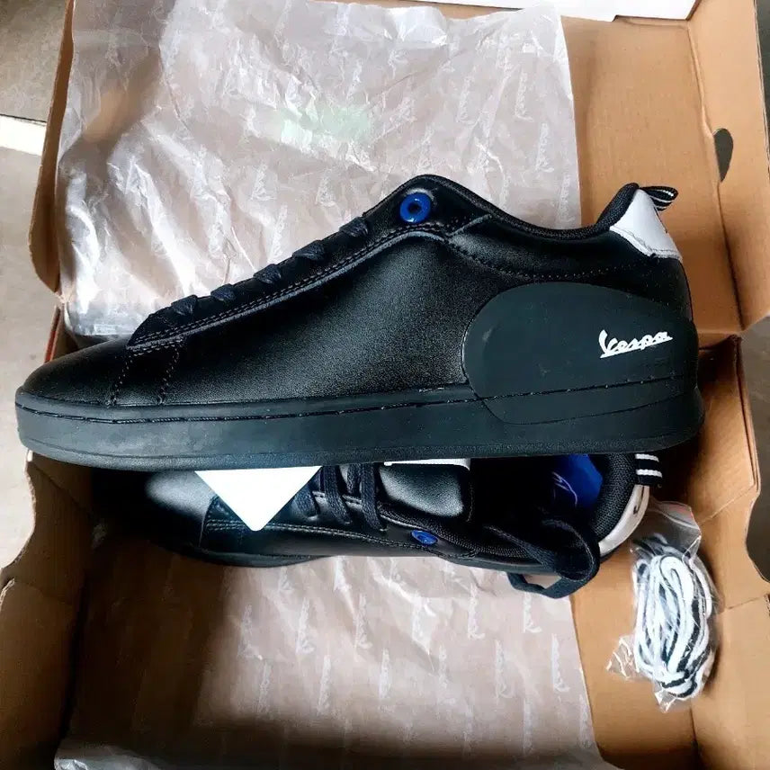 [BUNJANG] Vespa Black Sneakers Size 255 / 베스파 스니커즈
