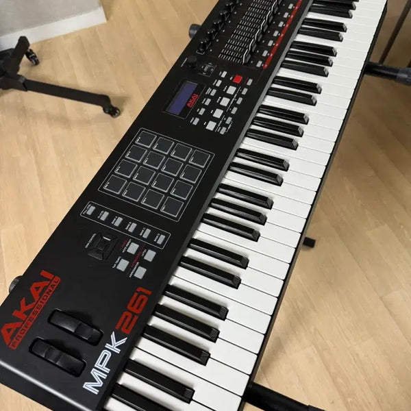 [BUNJANG] AKAI MPK261 Master Keyboard with Case / AKAI MPK261 마스터키보드 건반+케이스