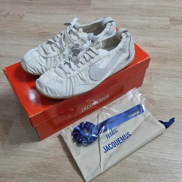 [BUNJANG] Nike Jacquemus Moon Shoe SP Soft Pearl Sail 275 / 나이키 / 자크뮈스 문 슈 SP 소프트 펄 세일 / 275