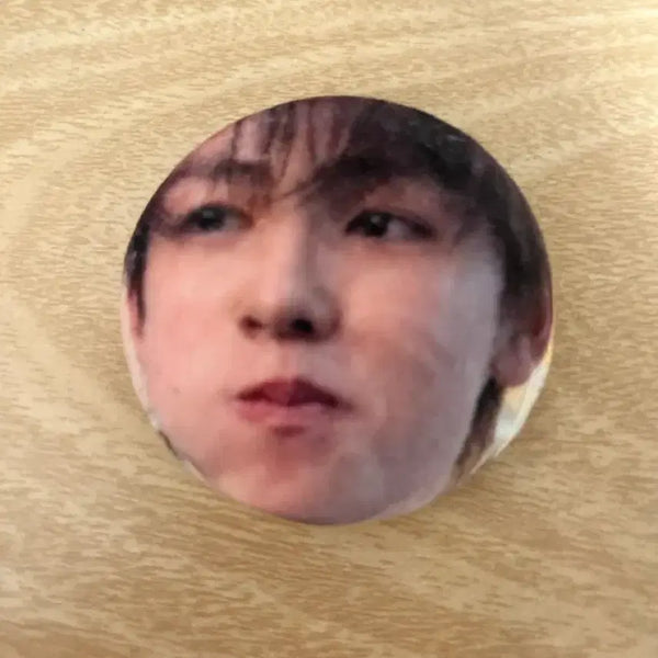 [BUNJANG] Courtis Seonghyun Soft Pin Badge / 코르티스 성현 말랑핀뱃지
