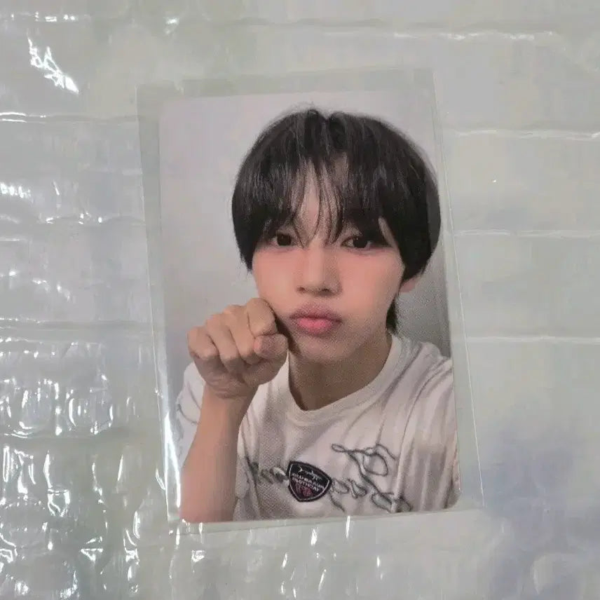 [BUNJANG] VAYONN Daily Fan Meeting Studio Photocard JinYin / 베이온 VAYONN 일일팬매 공방 포카 진위