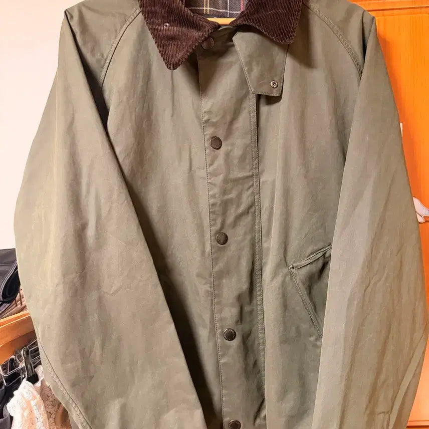 [BUNJANG] Barbour Transport Jacket Sage 40 / 바버 트랜스포트 세이지 40 레드윙