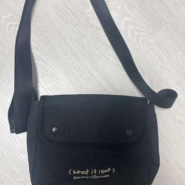 [BUNJANG] WARING SOON Shoulder Bag / 와릿이즌 숄더백