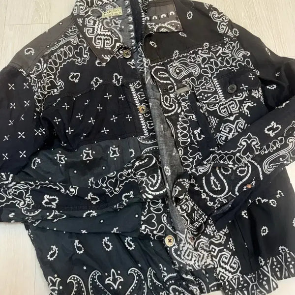 [BUNJANG] Kapital Bandana Patchwork Jacket / 캐피탈 거즈반다나 패치워크 자켓