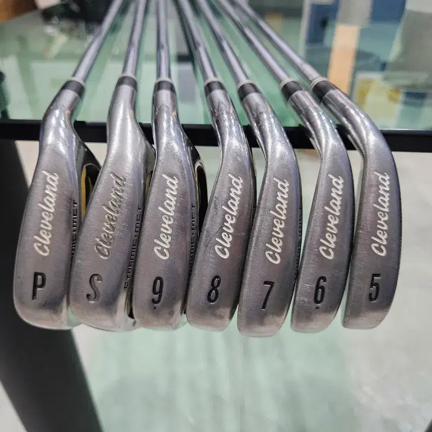 [BUNJANG] Cleveland CG7 Men's Iron Set (5-PW, S) / 클리브랜드 아이언셋트 팝니다