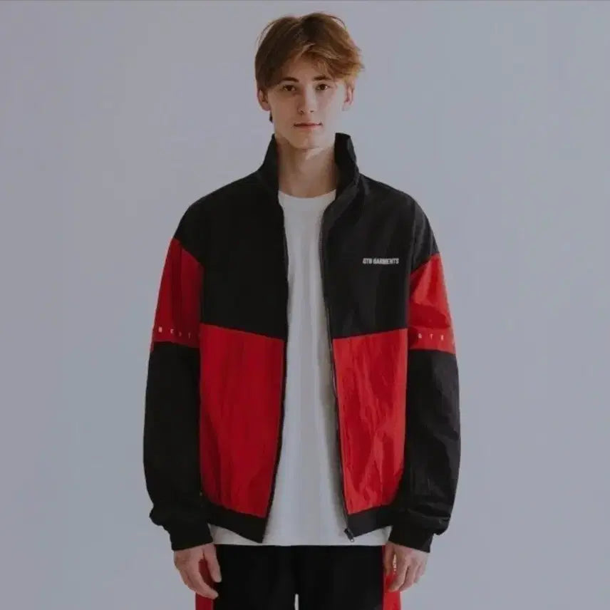 [BUNJANG] QT8 GARMENTS Yeon Si-eun Windbreaker Jacket Black/Red / 약한영웅 안수호 바람막이 QT8 GARMENTS 바람막이 자켓 블랙/레드