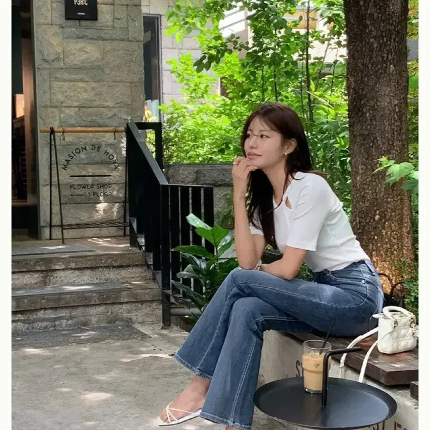 [BUNJANG] Hava Amalfi All Brush Bootcut Denim Pants (Light Blue, Short S) / 하와 아말피 올 브러쉬 부츠컷 데님 팬츠/ 중청 숏 S