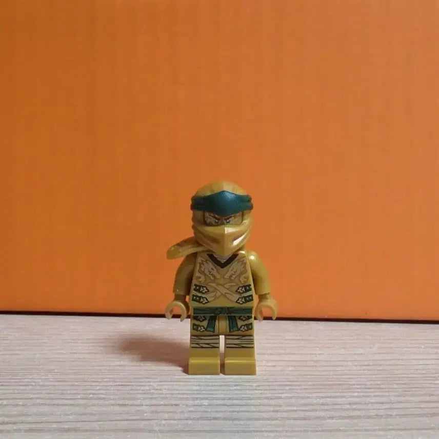 [BUNJANG] LEGO Ninjago Lloyd Gold Legacy / 레고 닌자고 로이드 골드 레거시