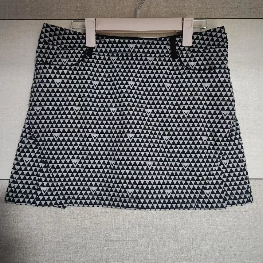 [BUNJANG] Callaway Women's Golf Skirt Black & White Size 70 / 캘러웨이 여성 골프 스커트 70 블랙&화이트