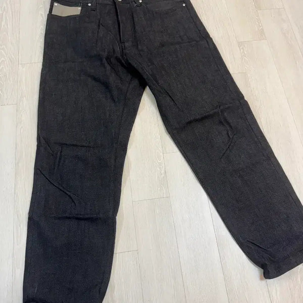 [BUNJANG] Ordinary Fits Black Raw Denim Jeans 32 / 오디너리핏츠 화이트 블랙생지데님진 32사이즈
