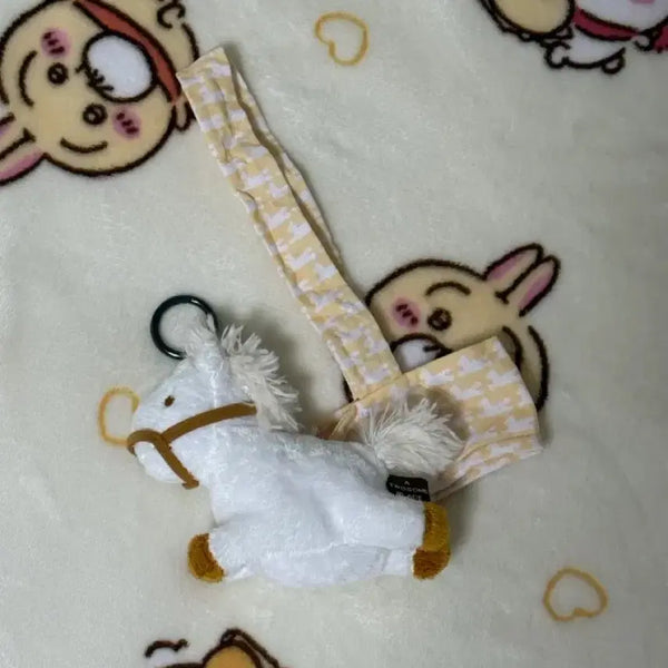 [BUNJANG] A TWOSOME PLACE x KBP x Kitty Bunny Pony "Kitty Bunny Pony Cup Holder Keychain" White / 투썸 KBP 키티버니포니 컵홀더 키링 화이트
