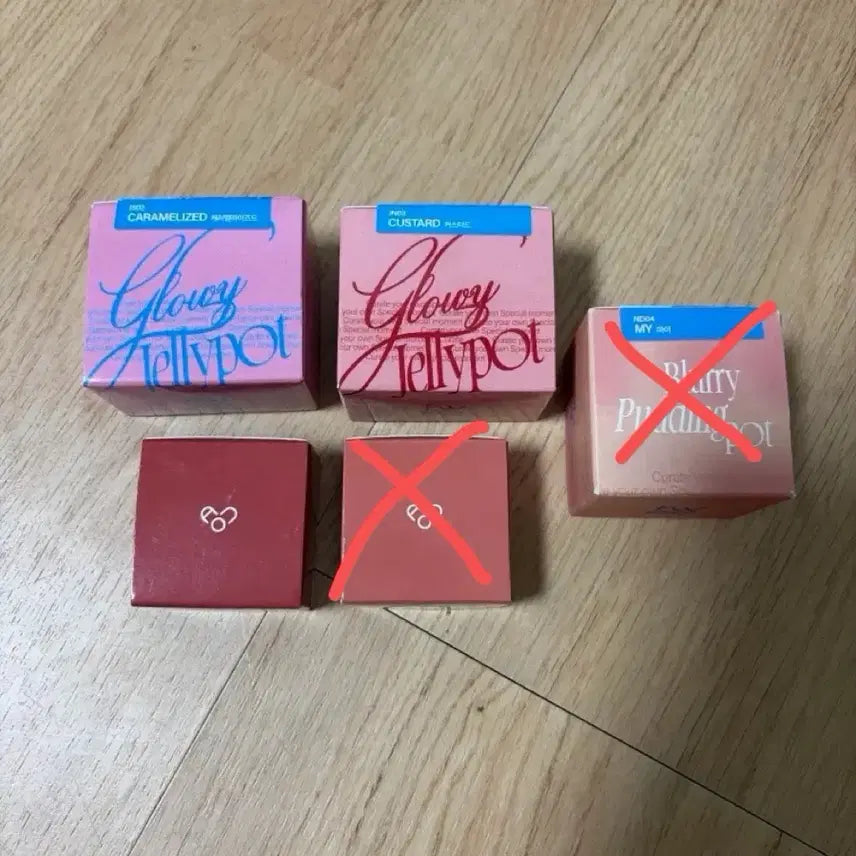 [BUNJANG] Fwee, AOU Lip Balm / 새상품) ((2개 이상 구매 가능)) 퓌, 에이오유 개당 5900원