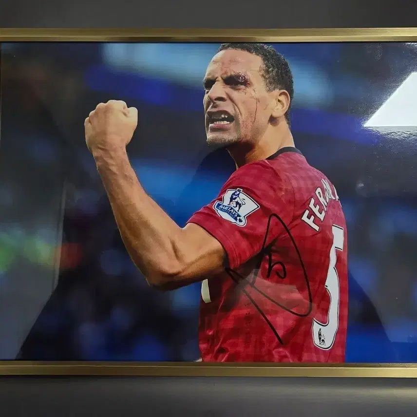 [BUNJANG] Rio Ferdinand Signed Manchester United A4 Photo / 맨유 리오 퍼디난드 친필싸인 A4