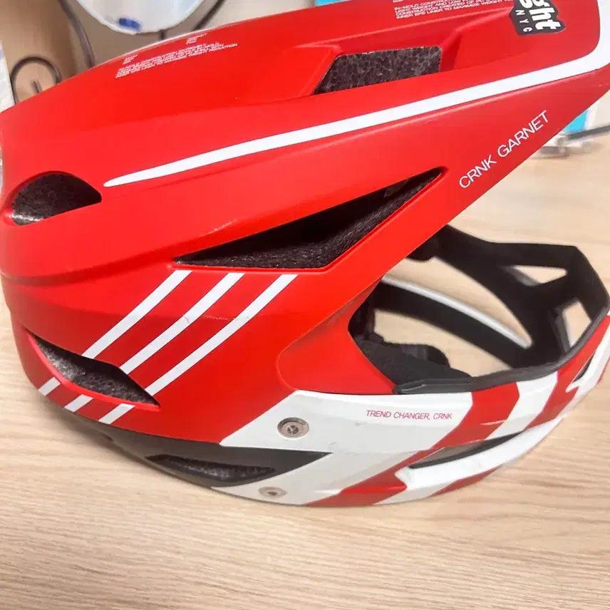 [BUNJANG] CRNK Garnet Helmet Full Face Red/White (Junior) / CRNK 가넷 헬멧